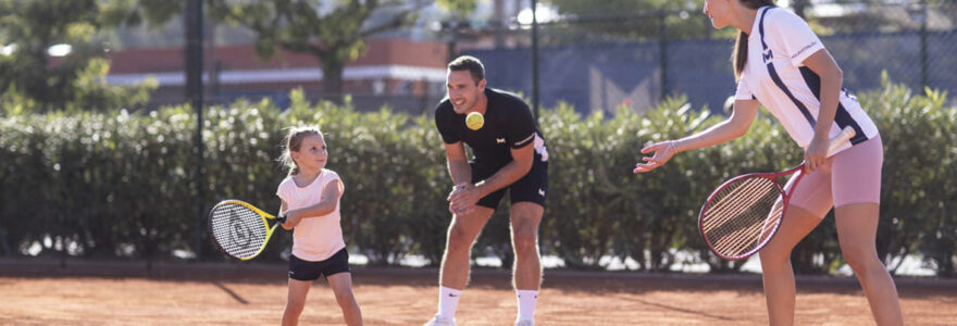 Séjour sportif avec enfants : Les meilleurs hôtels à Antibes
